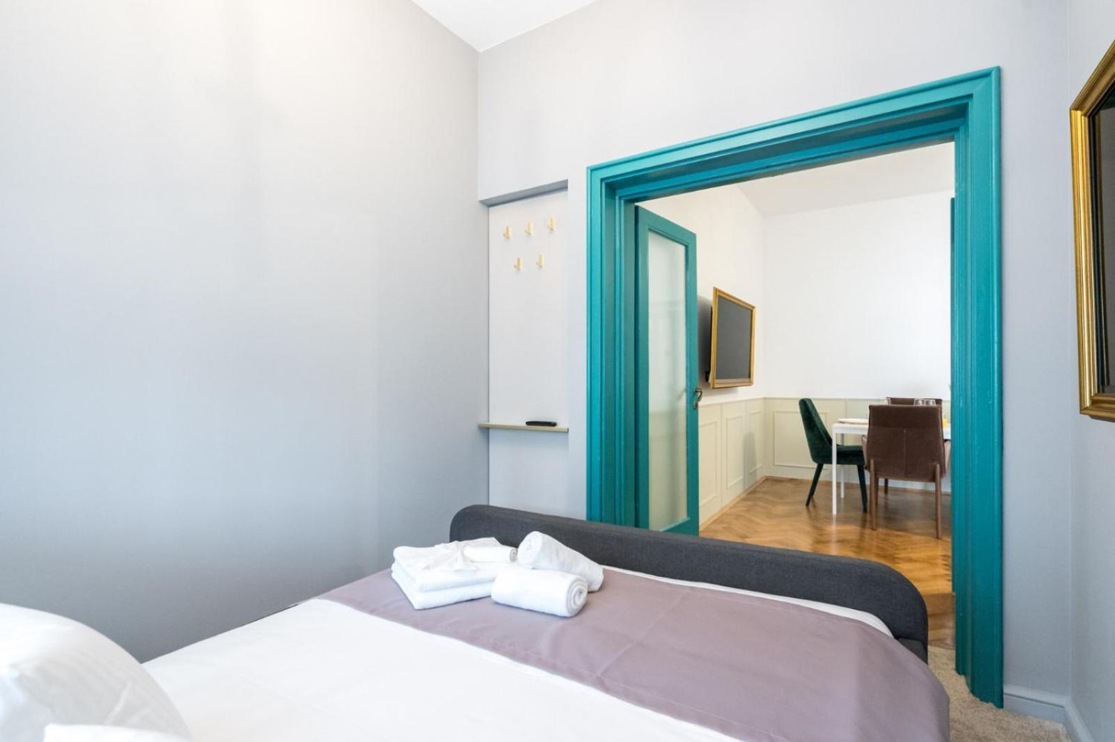 Highline Downtown Residences 6 Persons Family Apartment Bucureşti Exterior foto