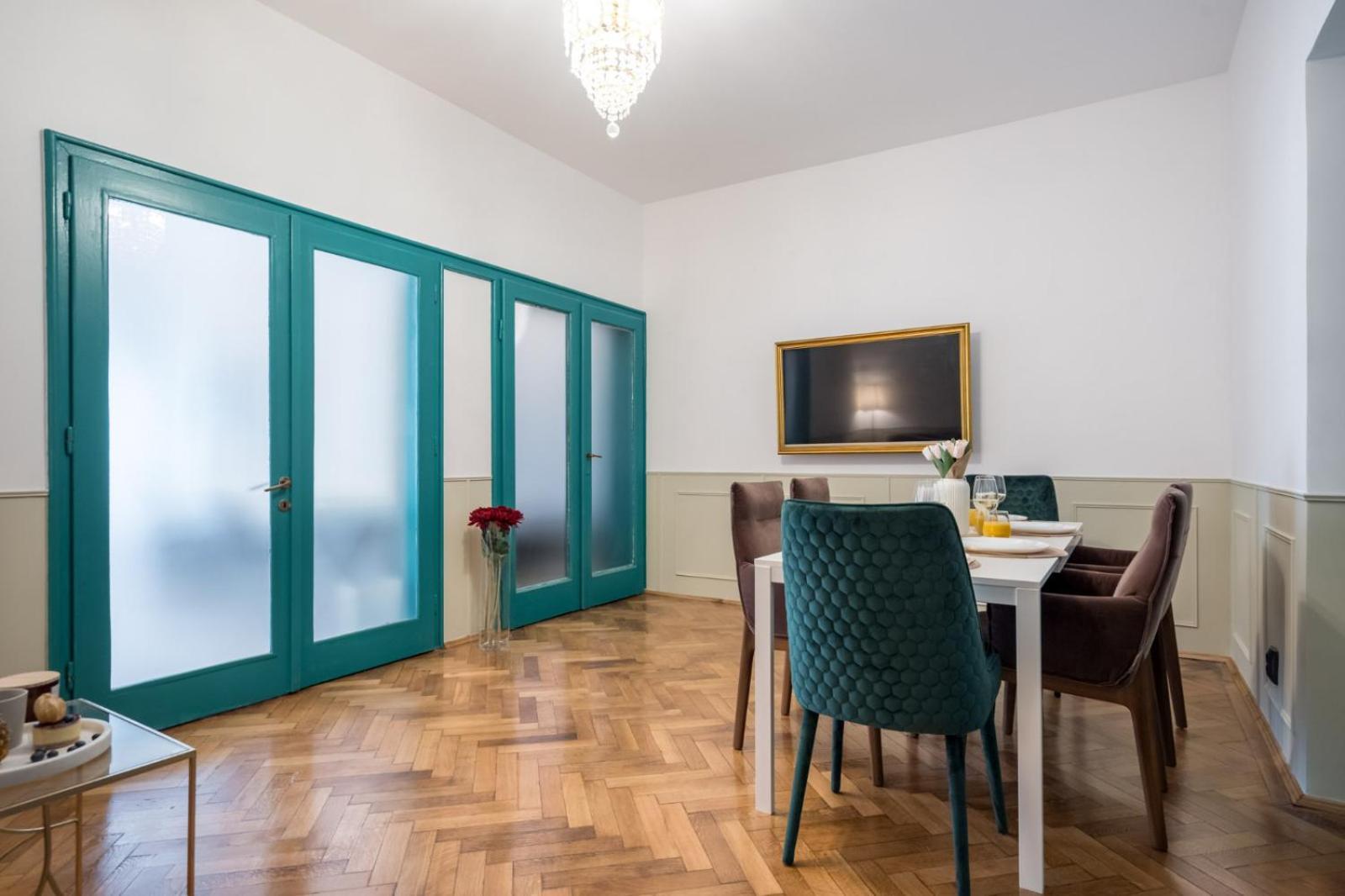 Highline Downtown Residences 6 Persons Family Apartment Bucureşti Exterior foto