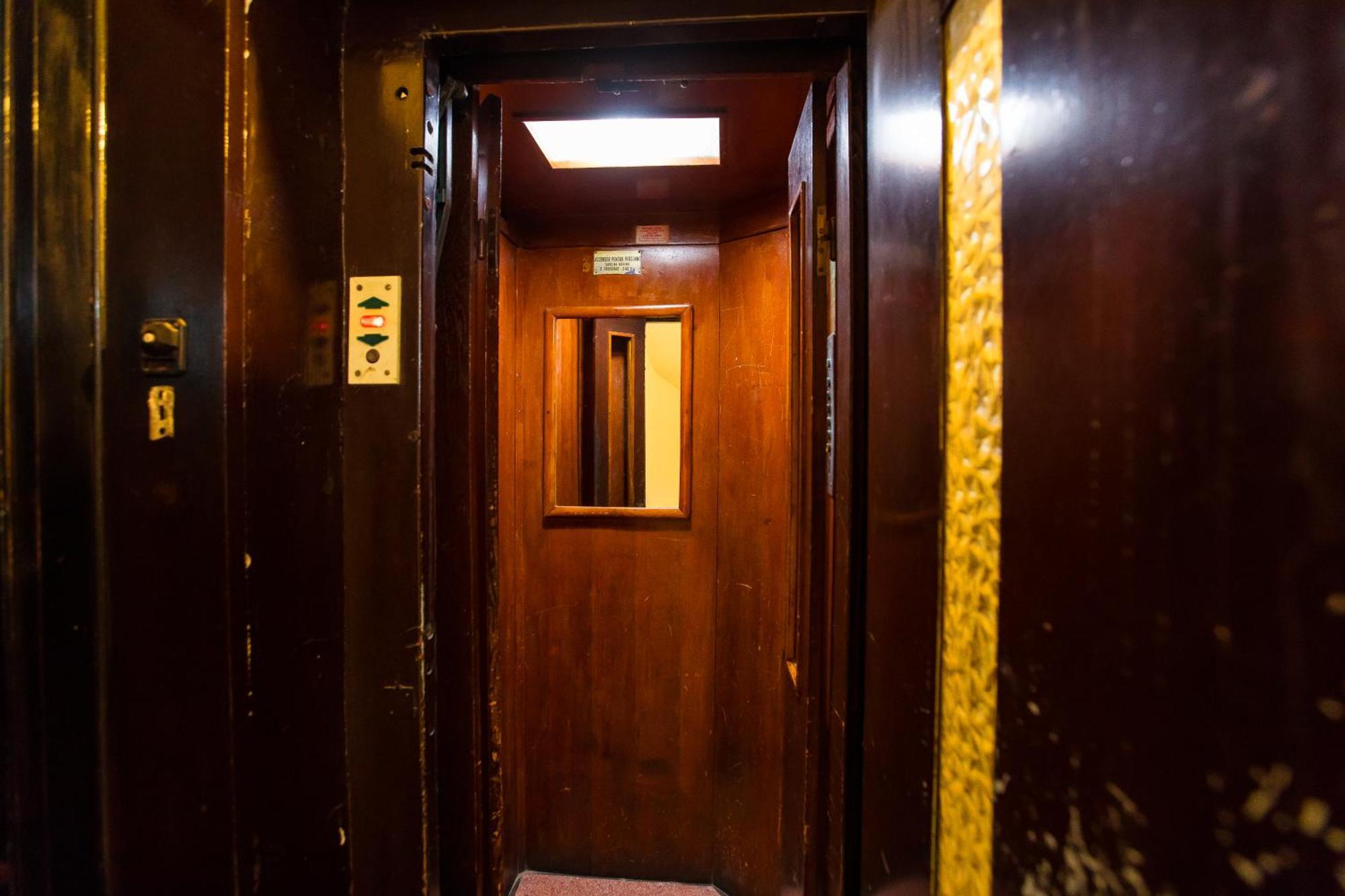 Highline Downtown Residences 6 Persons Family Apartment Bucureşti Exterior foto